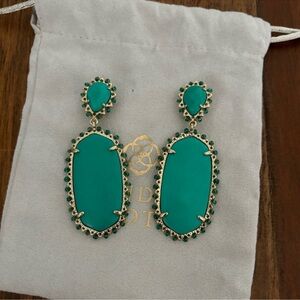 ISO Kendra Scott Green Parson earrings